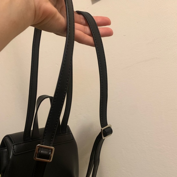 French connection backpack purse -black - Picture 10 of 12